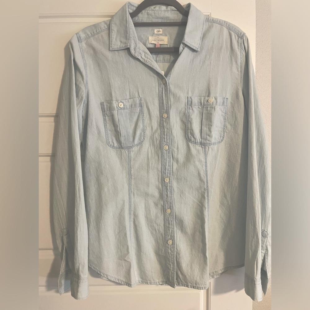 NWT Loft “The Softened Shirt”- size M